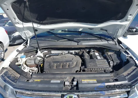 2021 Volkswagen Tiguan 2.0T Se/2.0T Se R-Line Black/2.0T Sel z USA, uszkodzony, nr VIN 3VV3B7AX1MM129767